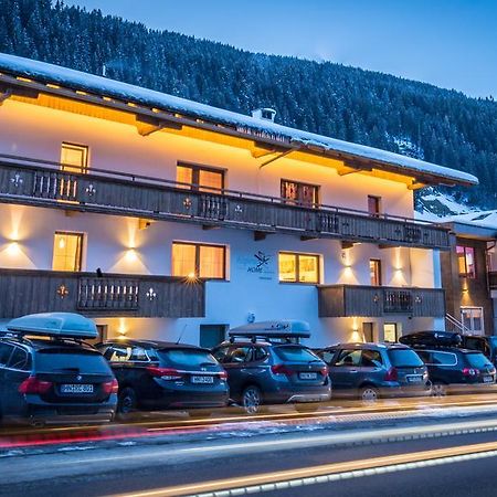 Alpinhome 图克斯 外观 照片
