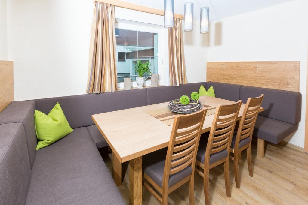 Alpinhome 图克斯 客房 照片